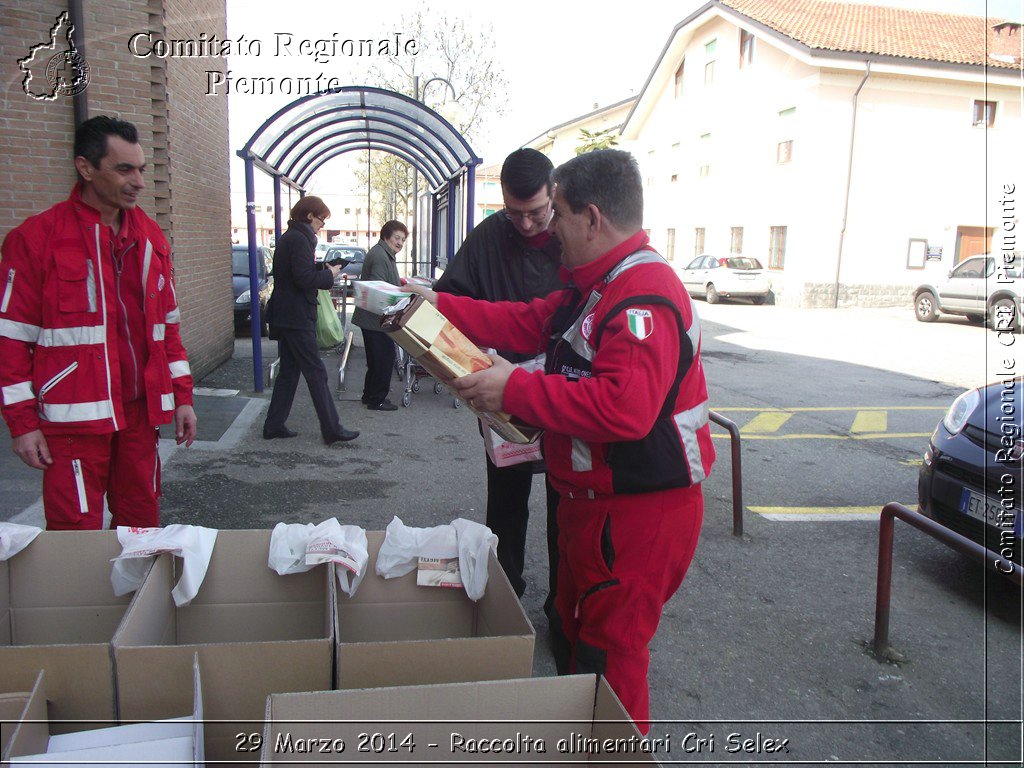 29 Marzo 2014 - Raccolta alimentari Cri Selex - Comitato Regionale del Piemonte