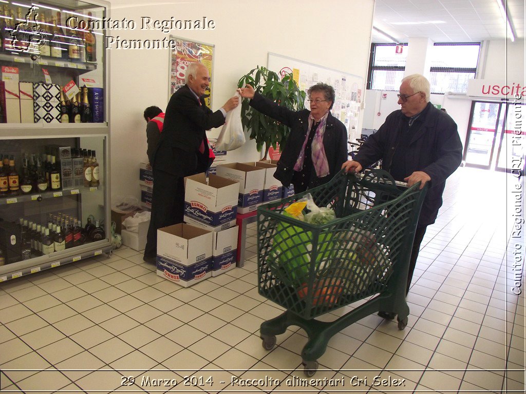 29 Marzo 2014 - Raccolta alimentari Cri Selex - Comitato Regionale del Piemonte