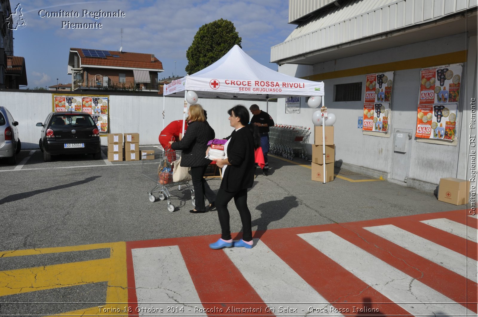 Torino 18 Ottobre 2014 - Raccolta Alimentari Cri Selex - Croce Rossa Italiana- Comitato Regionale del Piemonte