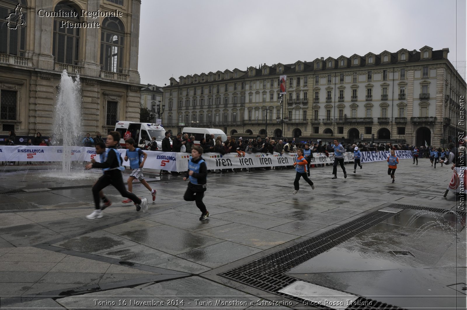 Torino 16 Novembre 2014 - Turin Marathon e Stratorino - Croce Rossa Italiana- Comitato Regionale del Piemonte