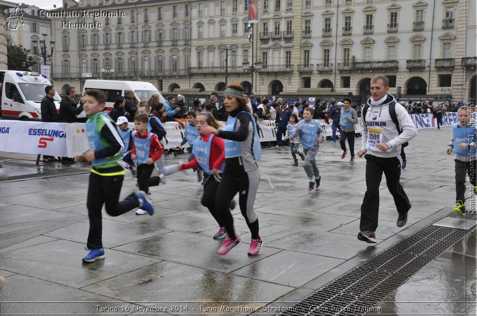 Torino 16 Novembre 2014 - Turin Marathon e Stratorino - Croce Rossa Italiana- Comitato Regionale del Piemonte