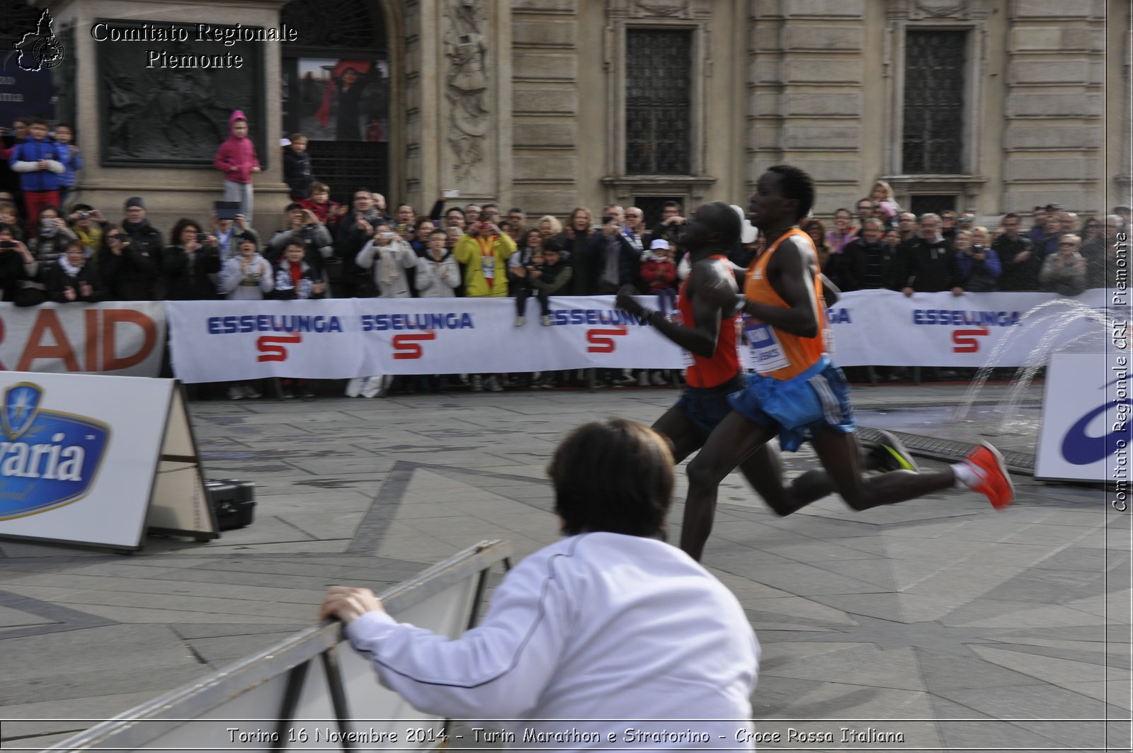 Torino 16 Novembre 2014 - Turin Marathon e Stratorino - Croce Rossa Italiana- Comitato Regionale del Piemonte