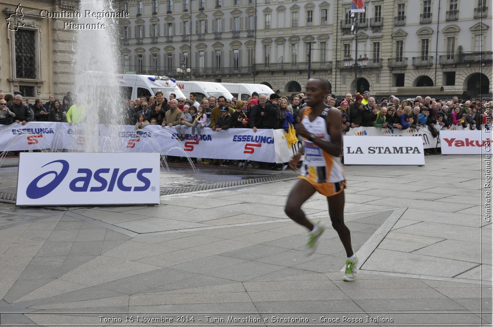 Torino 16 Novembre 2014 - Turin Marathon e Stratorino - Croce Rossa Italiana- Comitato Regionale del Piemonte