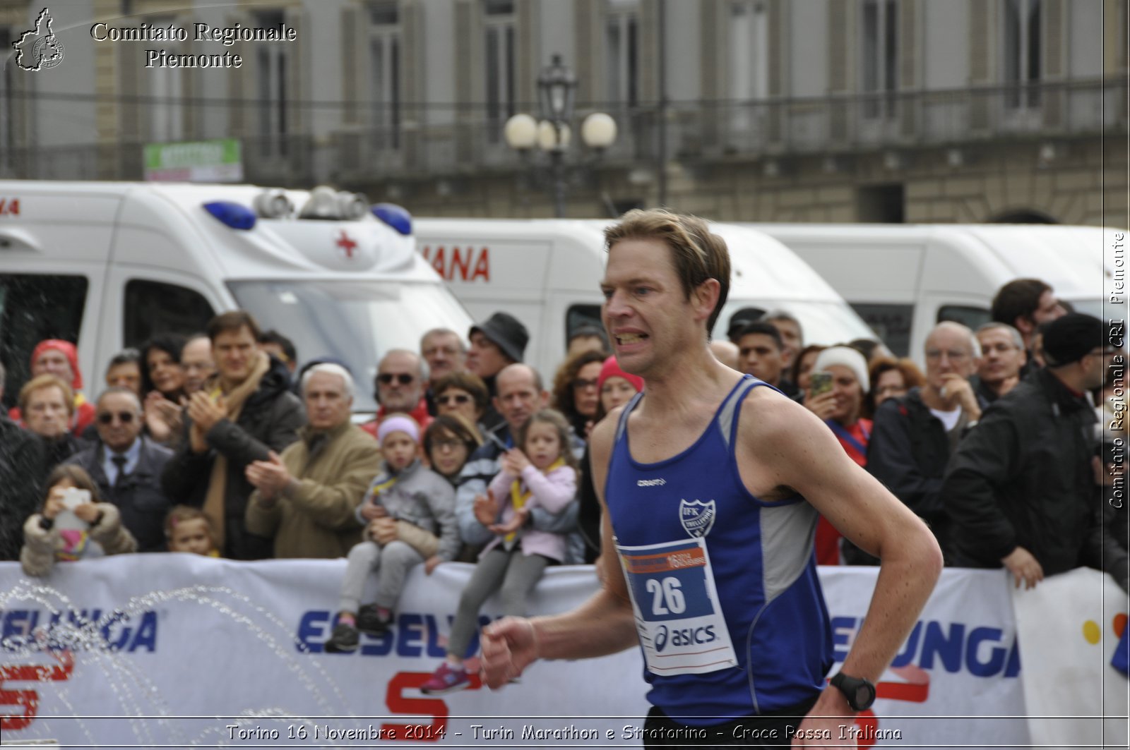 Torino 16 Novembre 2014 - Turin Marathon e Stratorino - Croce Rossa Italiana- Comitato Regionale del Piemonte