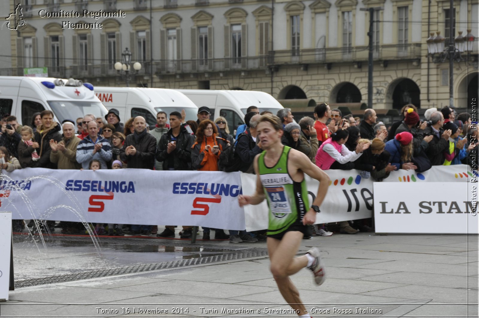 Torino 16 Novembre 2014 - Turin Marathon e Stratorino - Croce Rossa Italiana- Comitato Regionale del Piemonte