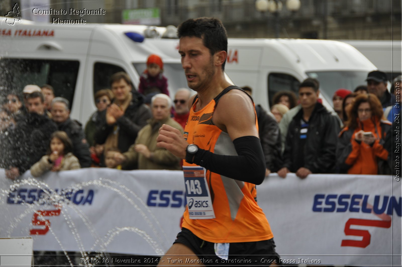 Torino 16 Novembre 2014 - Turin Marathon e Stratorino - Croce Rossa Italiana- Comitato Regionale del Piemonte