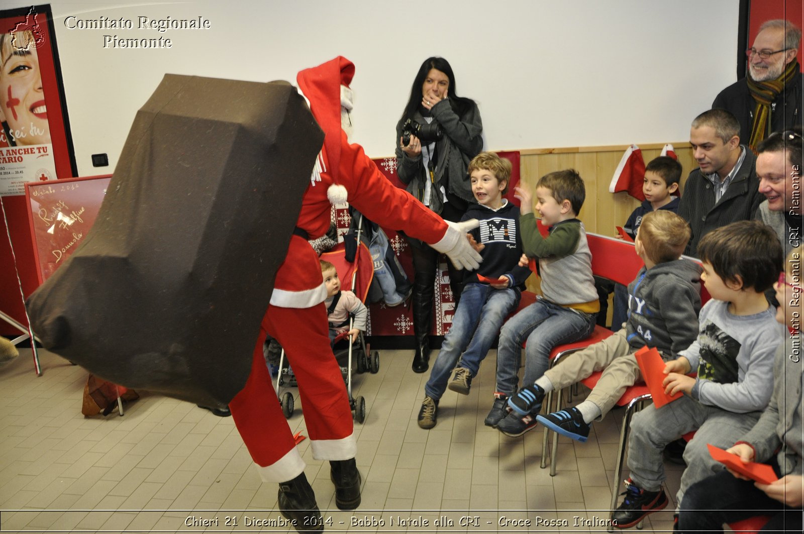 Chieri 21 Dicembre 2014 - Babbo Natale alla CRI - Croce Rossa Italiana- Comitato Regionale del Piemonte