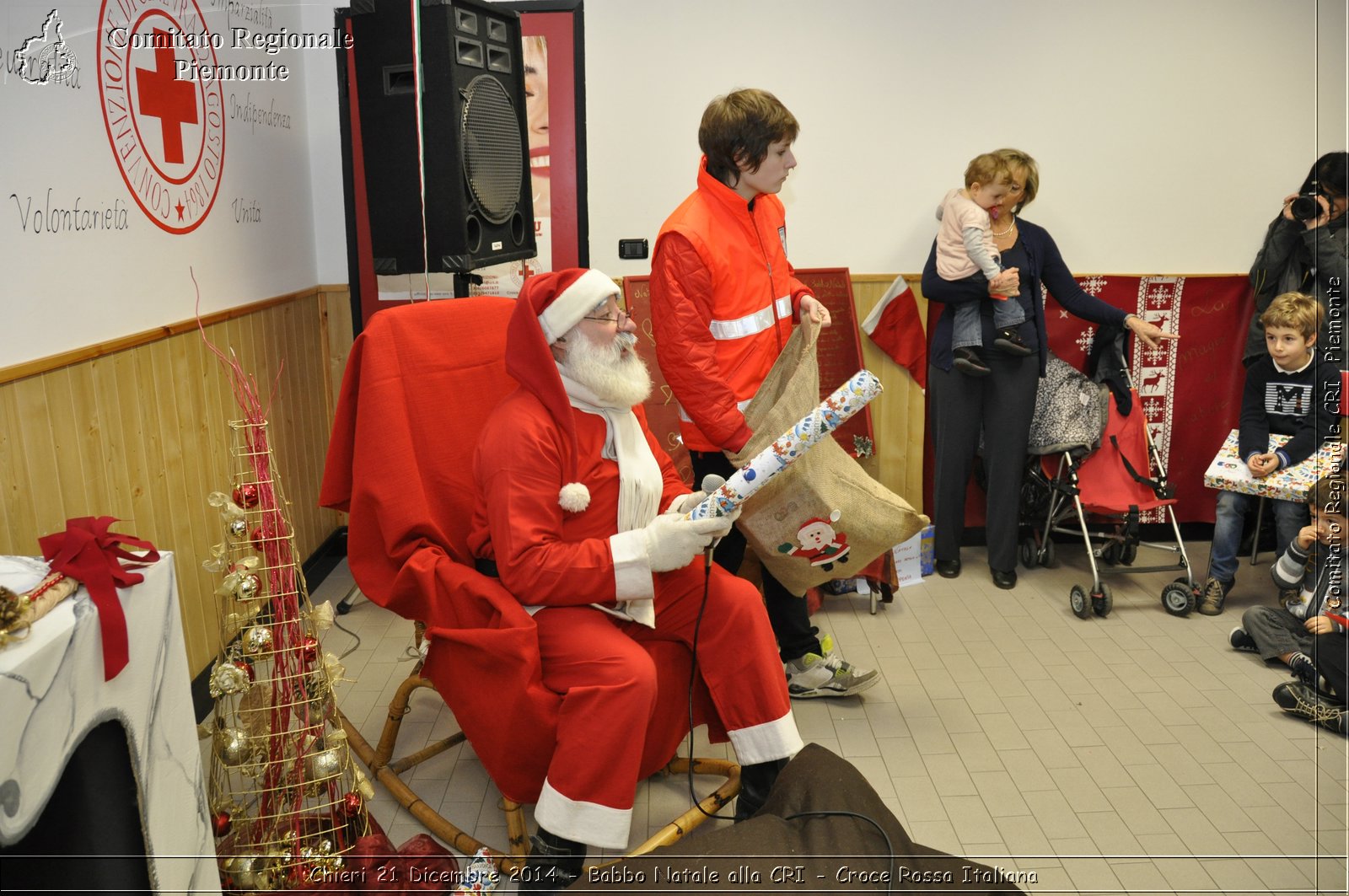 Chieri 21 Dicembre 2014 - Babbo Natale alla CRI - Croce Rossa Italiana- Comitato Regionale del Piemonte