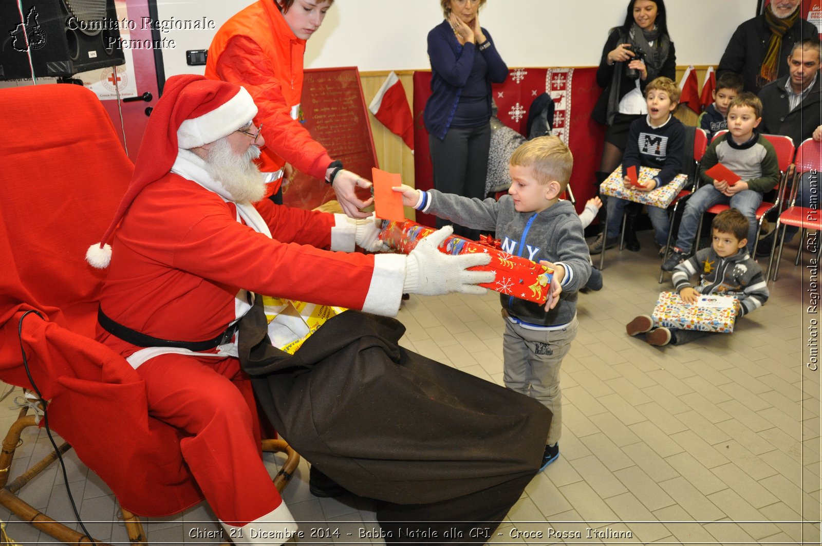 Chieri 21 Dicembre 2014 - Babbo Natale alla CRI - Croce Rossa Italiana- Comitato Regionale del Piemonte