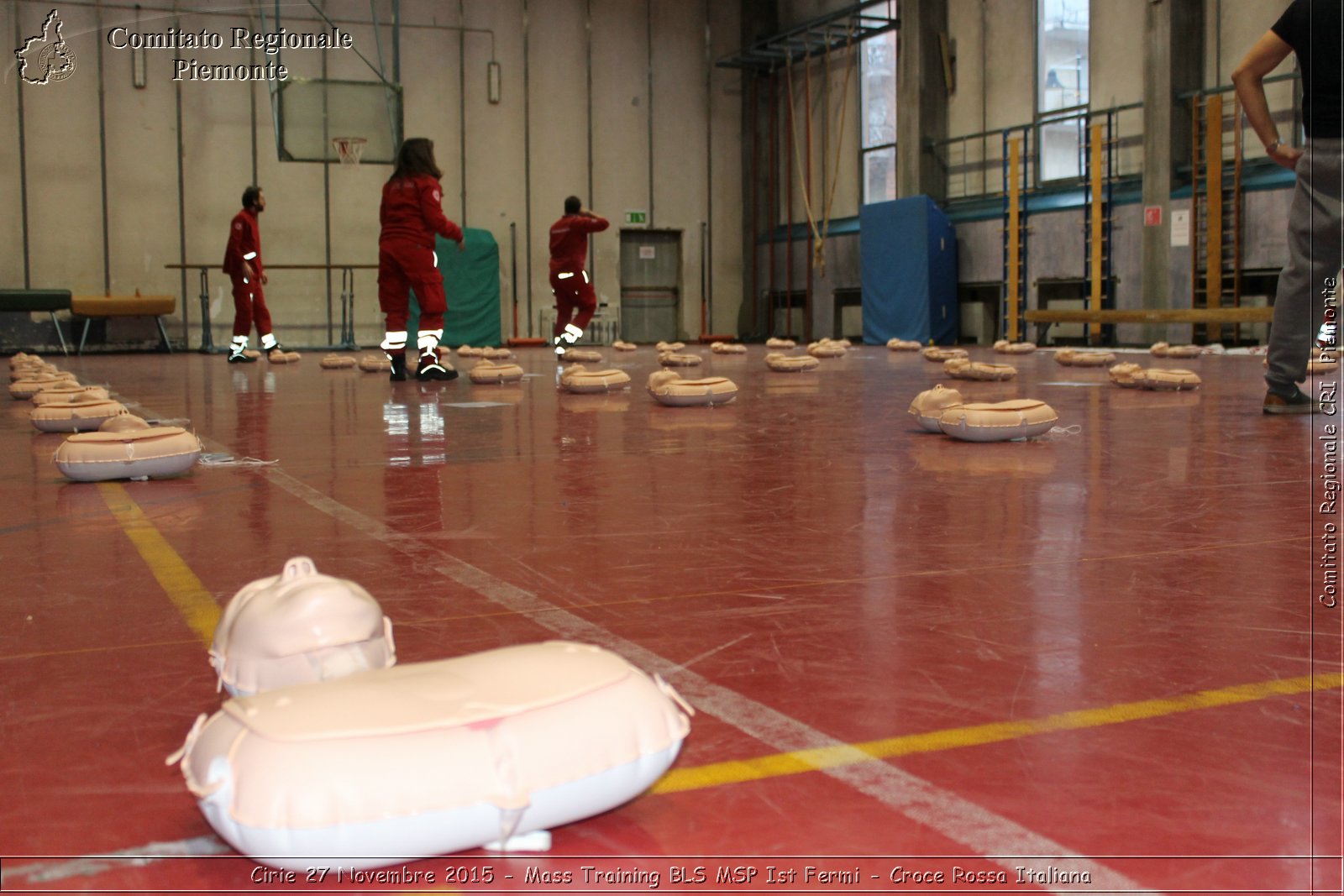 Cirie 27 Novembre 2015 - Mass Training BLS MSP Ist Fermi - Croce Rossa Italiana- Comitato Regionale del Piemonte