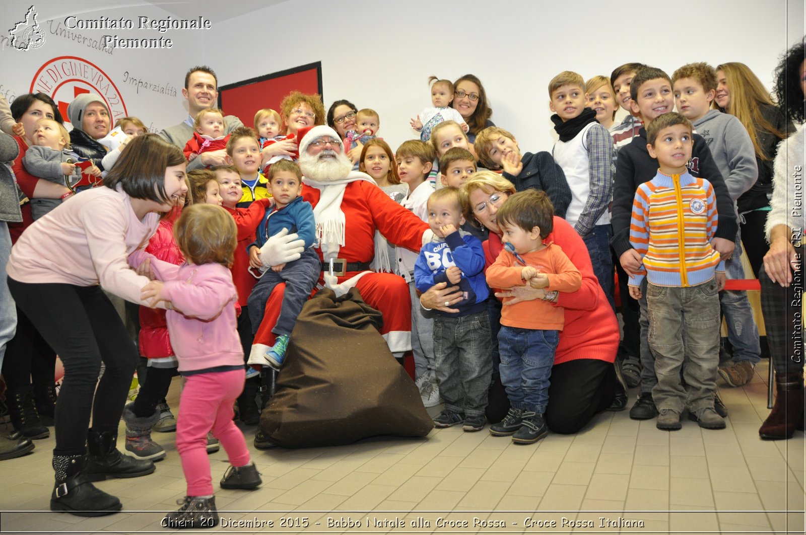 Chieri 20 Dicembre 2015 - Babbo Natale alla Croce Rossa - Croce Rossa Italiana- Comitato Regionale del Piemonte