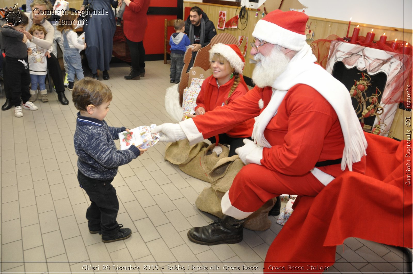 Chieri 20 Dicembre 2015 - Babbo Natale alla Croce Rossa - Croce Rossa Italiana- Comitato Regionale del Piemonte