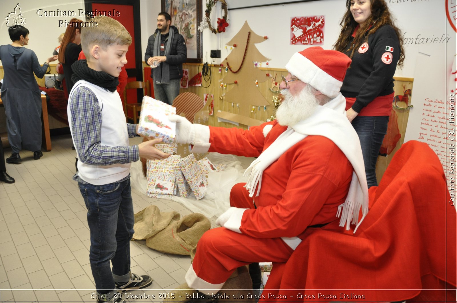 Chieri 20 Dicembre 2015 - Babbo Natale alla Croce Rossa - Croce Rossa Italiana- Comitato Regionale del Piemonte