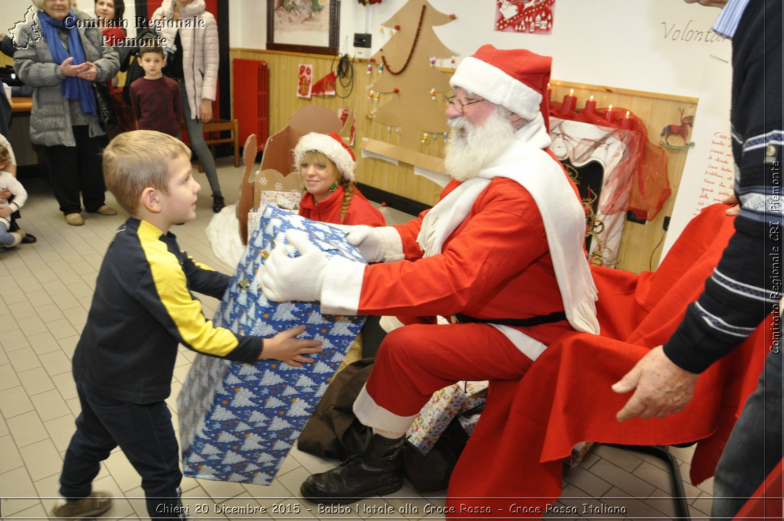 Chieri 20 Dicembre 2015 - Babbo Natale alla Croce Rossa - Croce Rossa Italiana- Comitato Regionale del Piemonte