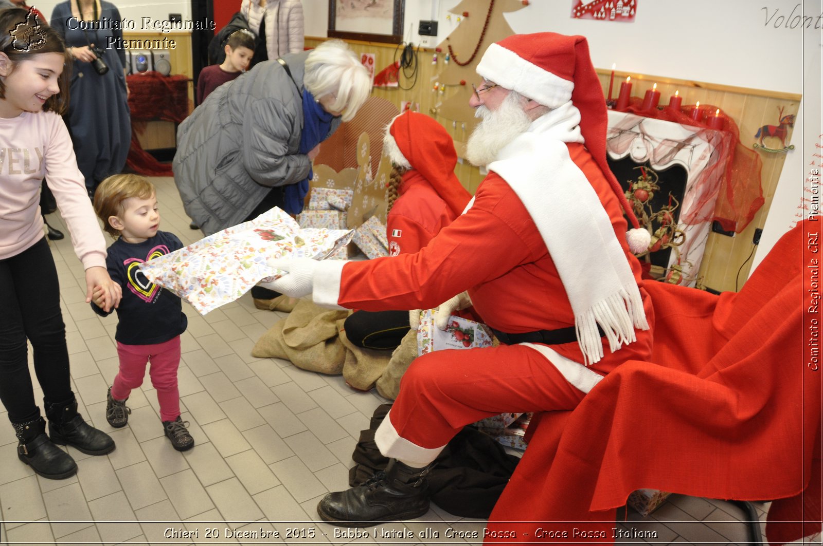 Chieri 20 Dicembre 2015 - Babbo Natale alla Croce Rossa - Croce Rossa Italiana- Comitato Regionale del Piemonte