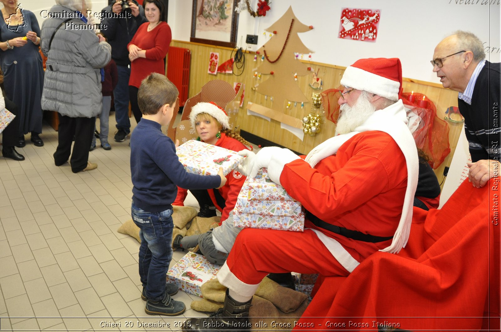 Chieri 20 Dicembre 2015 - Babbo Natale alla Croce Rossa - Croce Rossa Italiana- Comitato Regionale del Piemonte