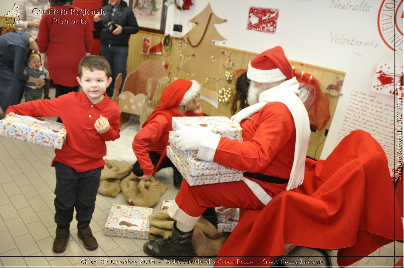 Chieri 20 Dicembre 2015 - Babbo Natale alla Croce Rossa - Croce Rossa Italiana- Comitato Regionale del Piemonte