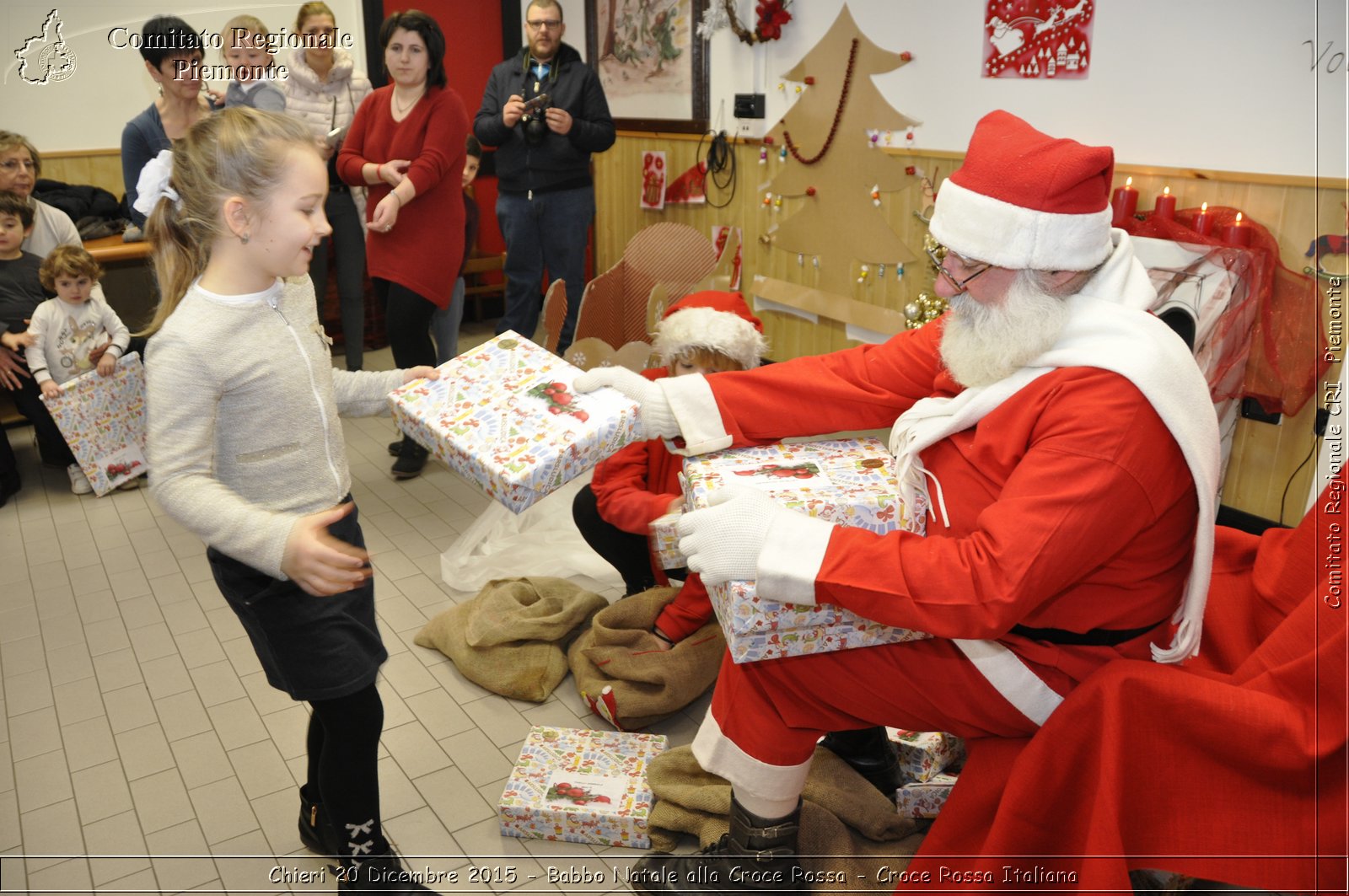 Chieri 20 Dicembre 2015 - Babbo Natale alla Croce Rossa - Croce Rossa Italiana- Comitato Regionale del Piemonte