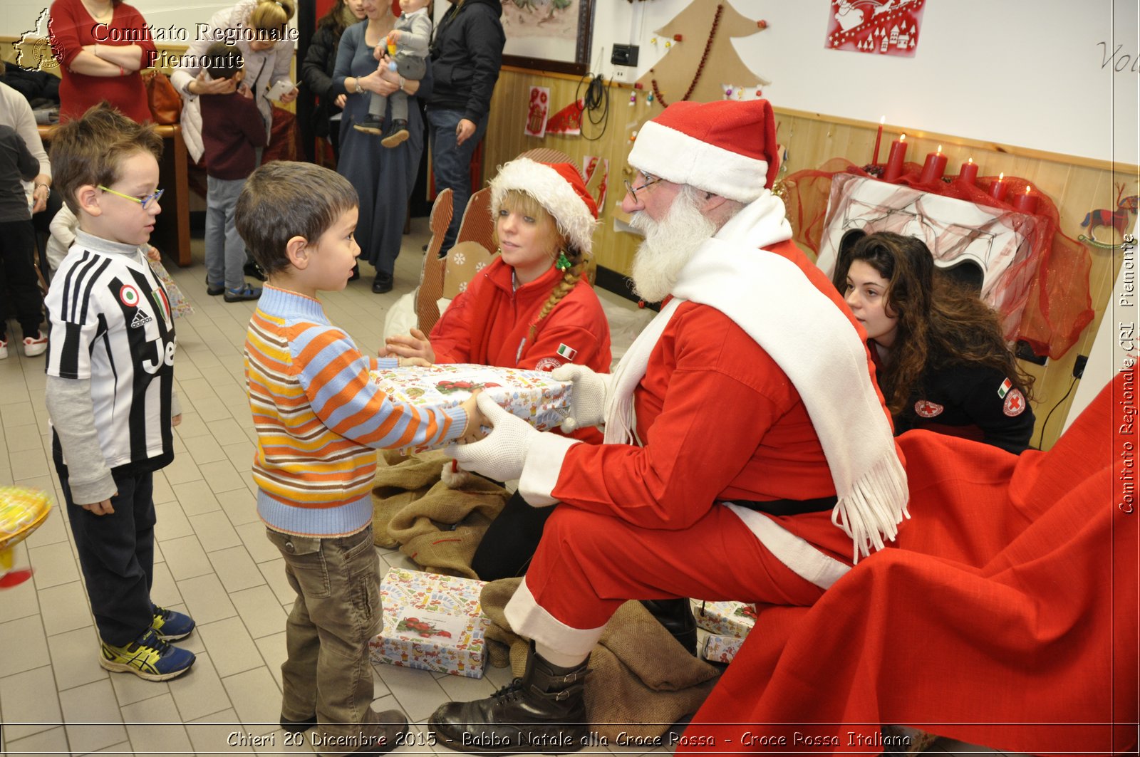 Chieri 20 Dicembre 2015 - Babbo Natale alla Croce Rossa - Croce Rossa Italiana- Comitato Regionale del Piemonte