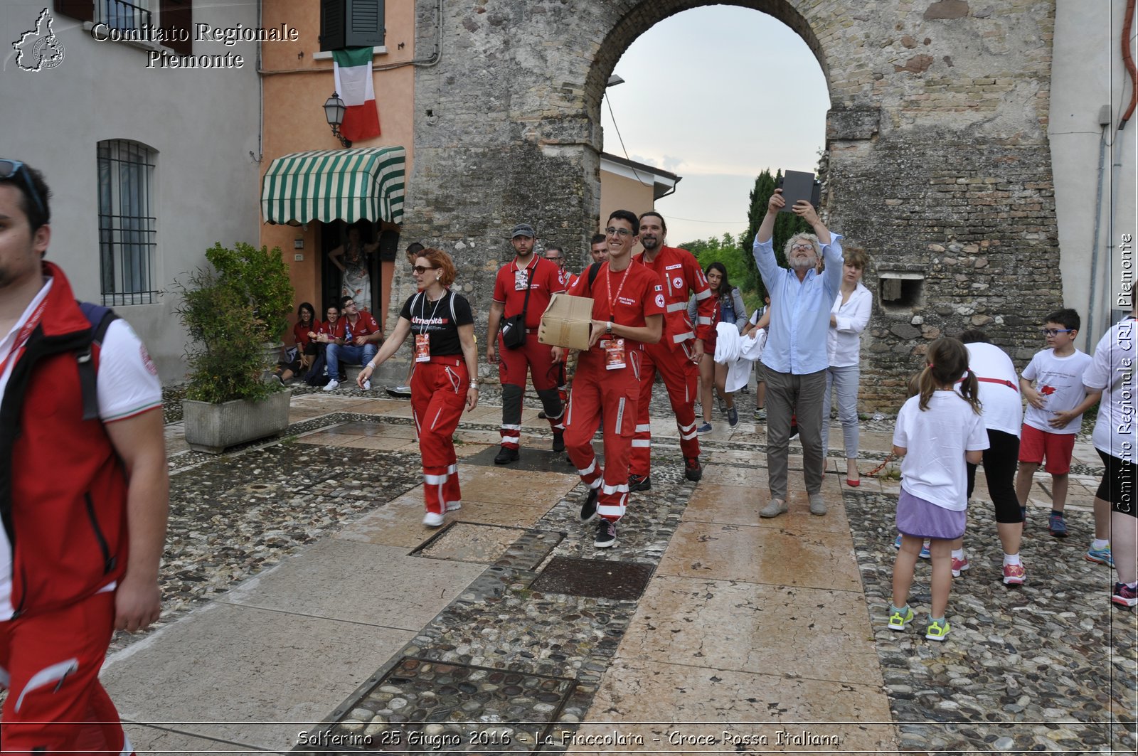 Solferino 25 Giugno 2016 - La Fiaccolata - Croce Rossa Italiana- Comitato Regionale del Piemonte