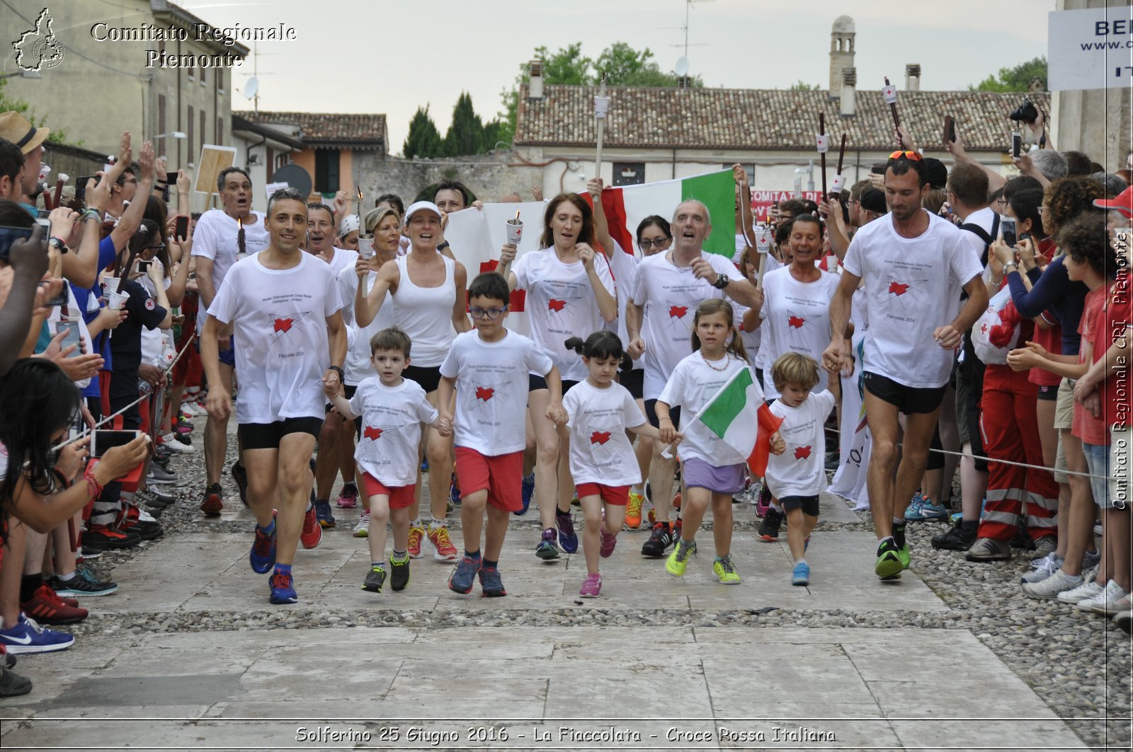 Solferino 25 Giugno 2016 - La Fiaccolata - Croce Rossa Italiana- Comitato Regionale del Piemonte