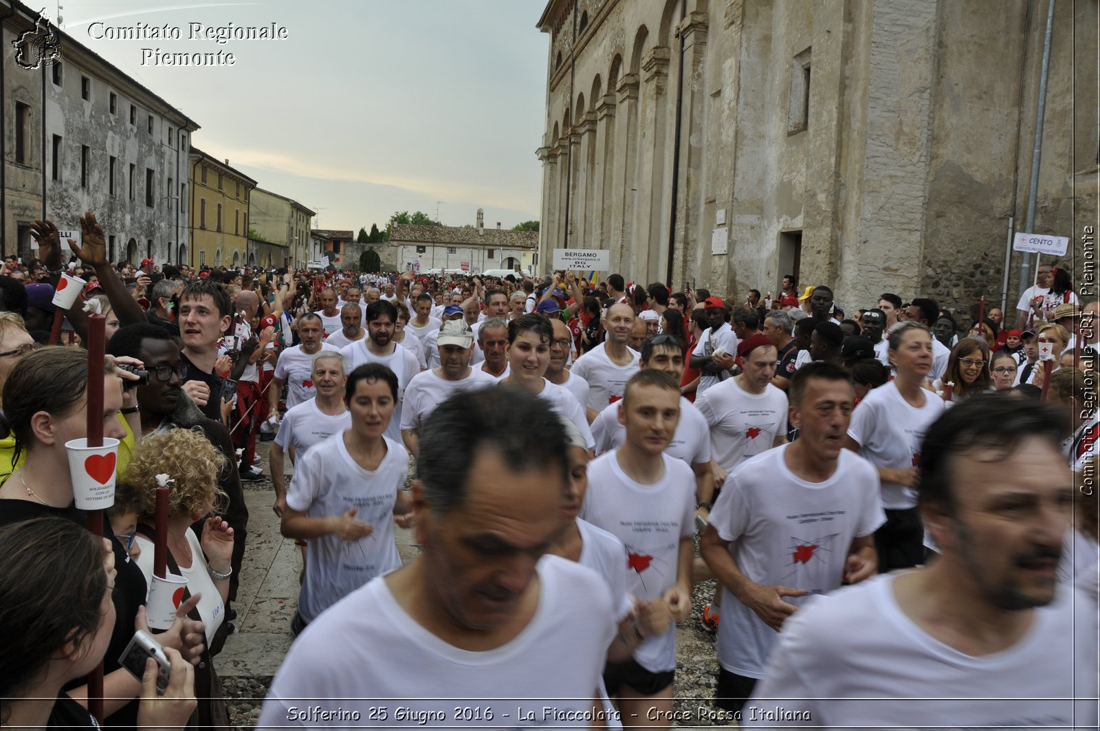 Solferino 25 Giugno 2016 - La Fiaccolata - Croce Rossa Italiana- Comitato Regionale del Piemonte