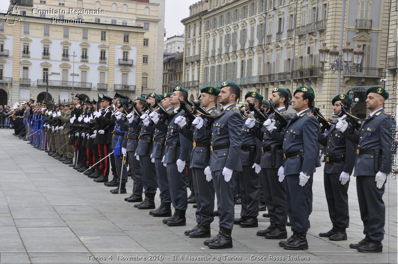 Torino 4  Novembre 2016 - Il 4 Novembre a Torino - Croce Rossa Italiana- Comitato Regionale del Piemonte