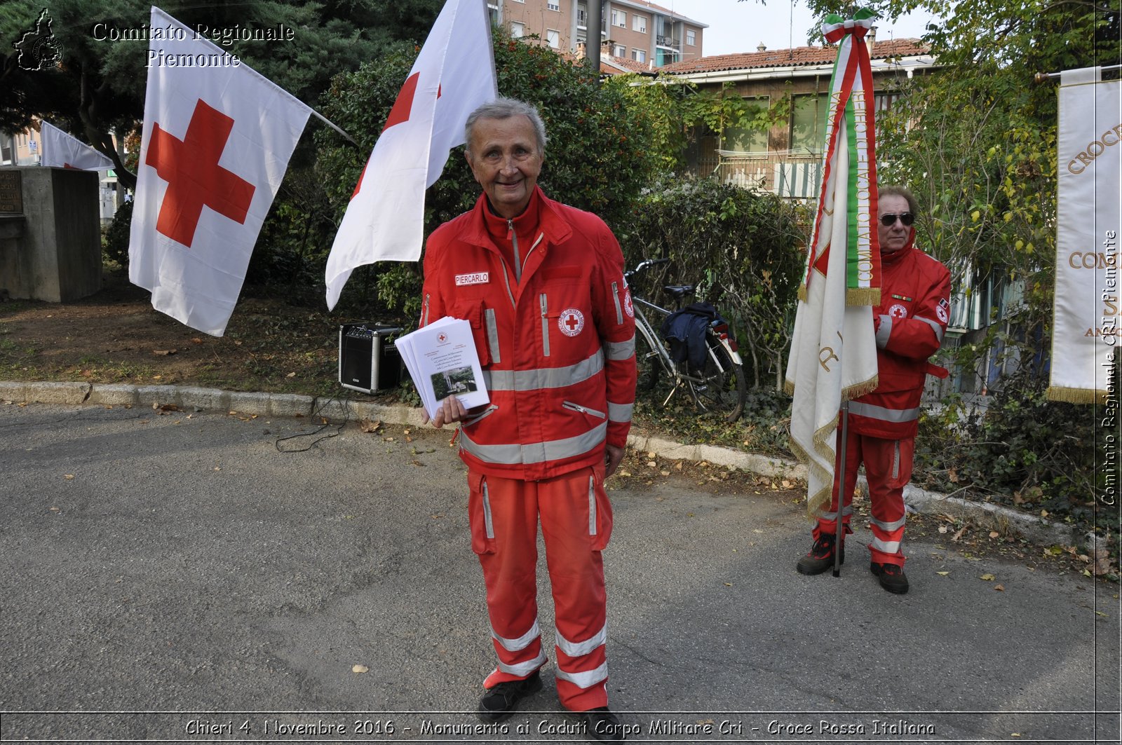 Chieri 4  Novembre 2016 - Monumento ai Caduti Corpo Militare Cri - Croce Rossa Italiana- Comitato Regionale del Piemonte