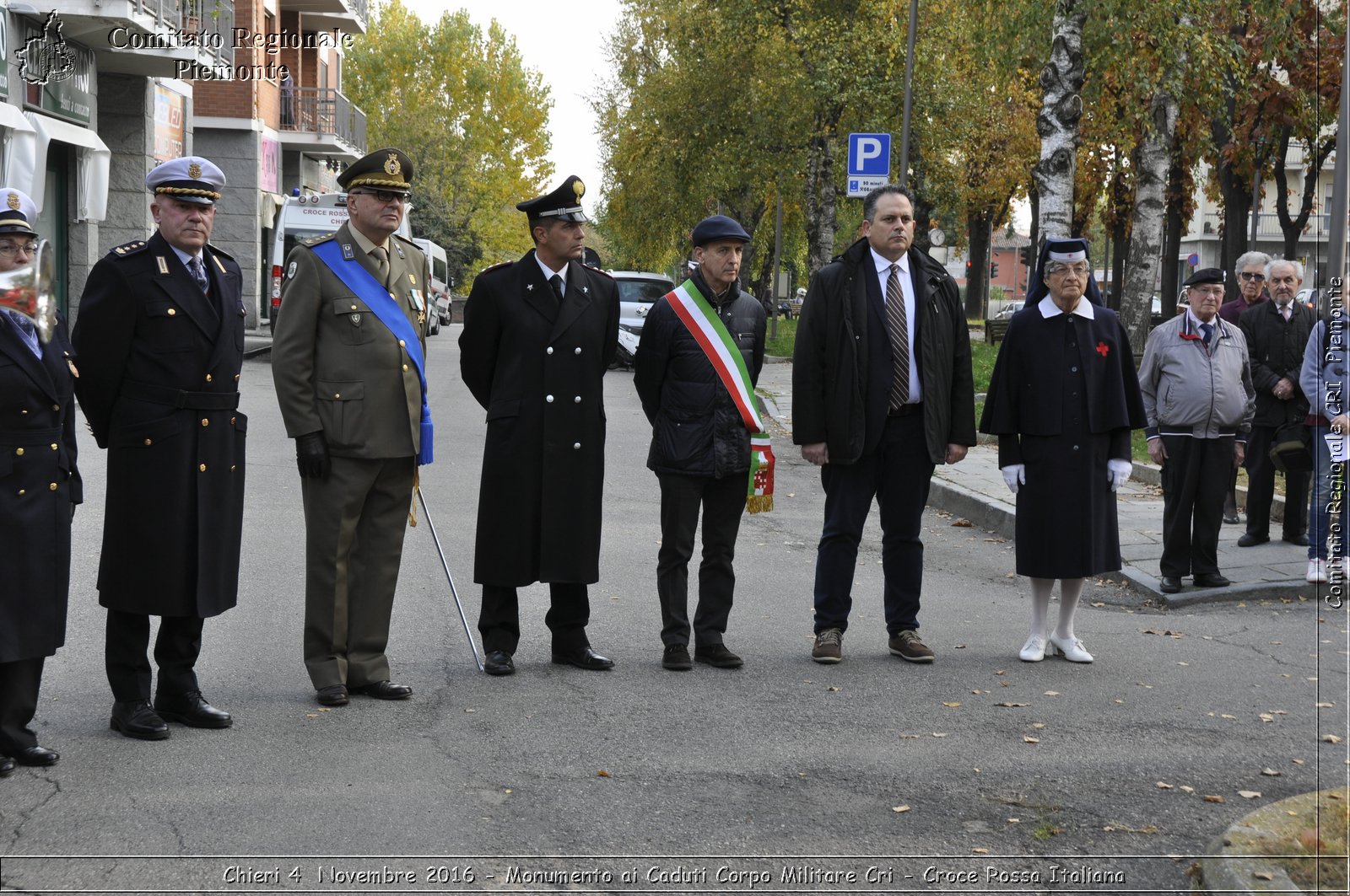 Chieri 4  Novembre 2016 - Monumento ai Caduti Corpo Militare Cri - Croce Rossa Italiana- Comitato Regionale del Piemonte