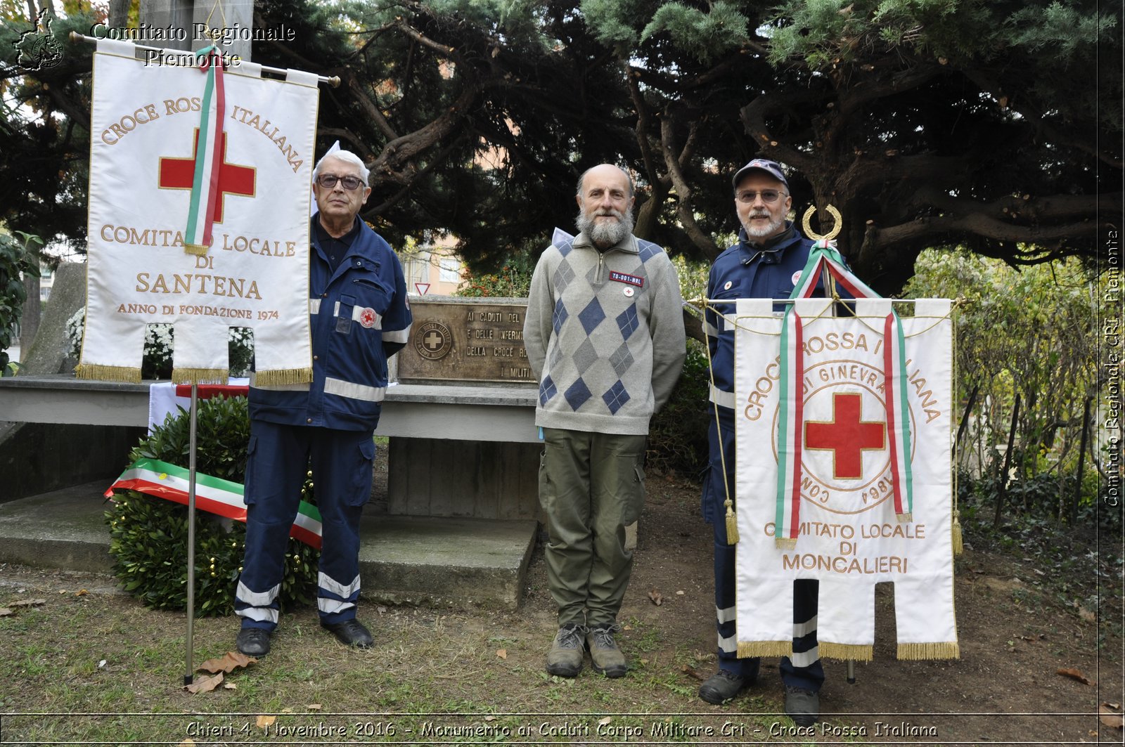 Chieri 4  Novembre 2016 - Monumento ai Caduti Corpo Militare Cri - Croce Rossa Italiana- Comitato Regionale del Piemonte