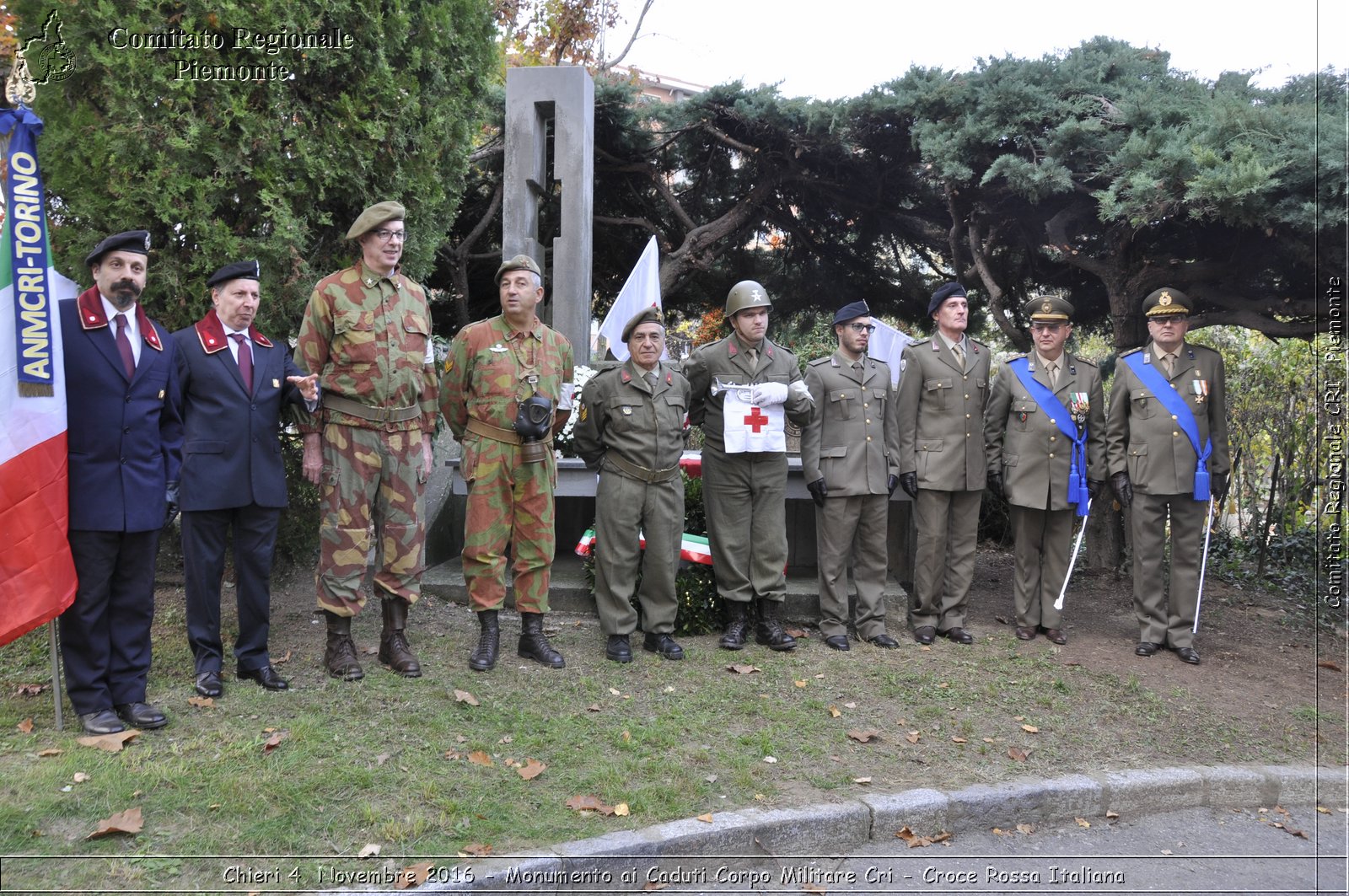 Chieri 4  Novembre 2016 - Monumento ai Caduti Corpo Militare Cri - Croce Rossa Italiana- Comitato Regionale del Piemonte