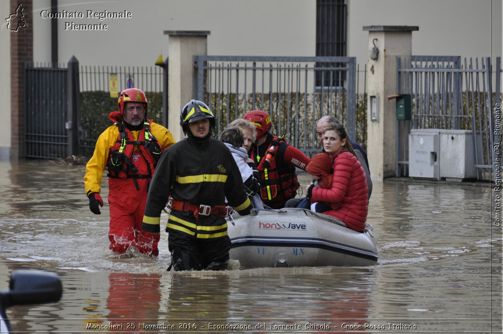 Moncalieri 25 Novembre 2016 - Esondazione del Torrente Chisola - Croce Rossa Italiana- Comitato Regionale del Piemonte