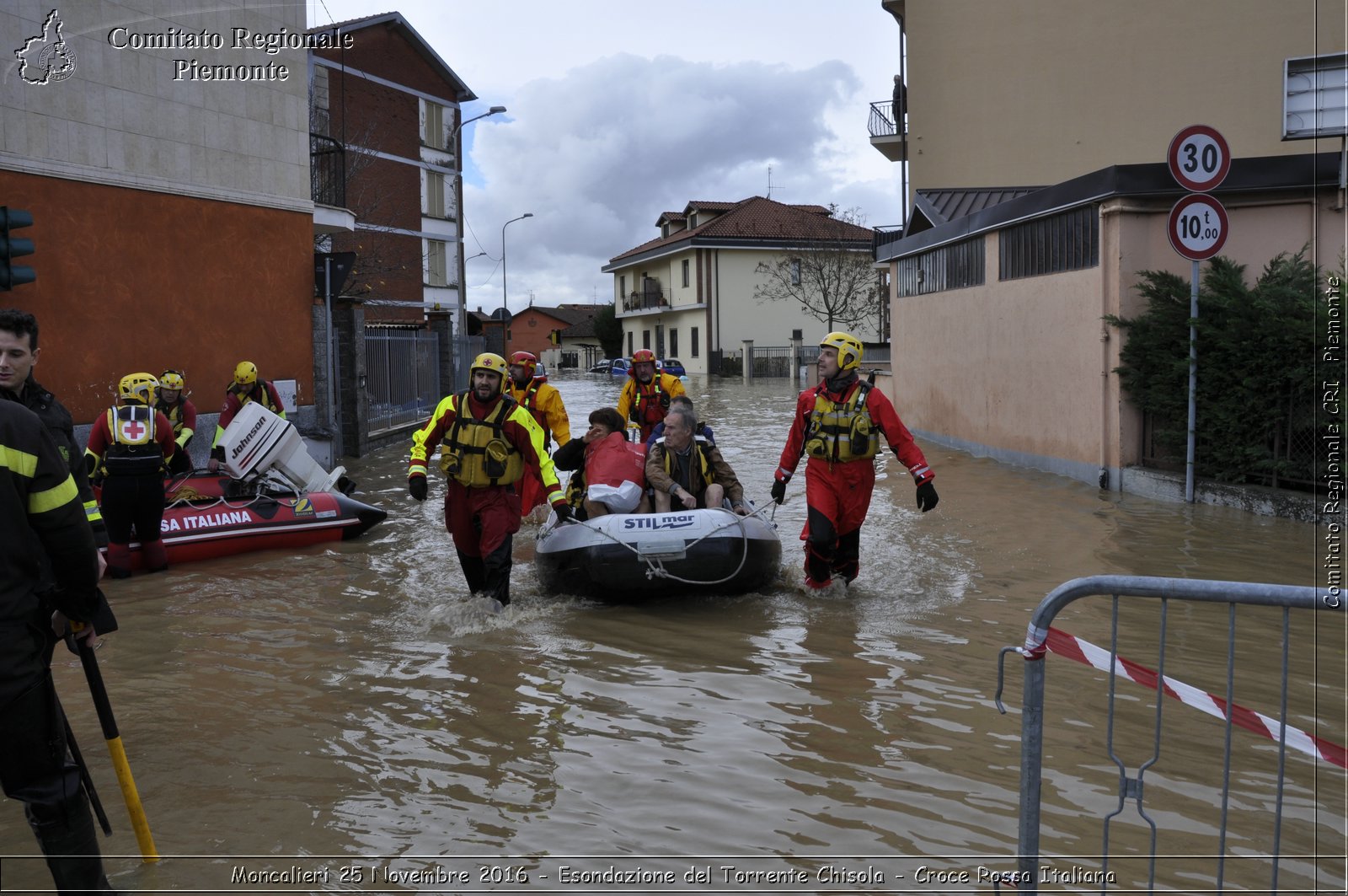 Moncalieri 25 Novembre 2016 - Esondazione del Torrente Chisola - Croce Rossa Italiana- Comitato Regionale del Piemonte