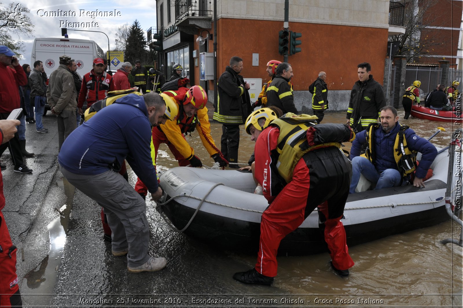 Moncalieri 25 Novembre 2016 - Esondazione del Torrente Chisola - Croce Rossa Italiana- Comitato Regionale del Piemonte