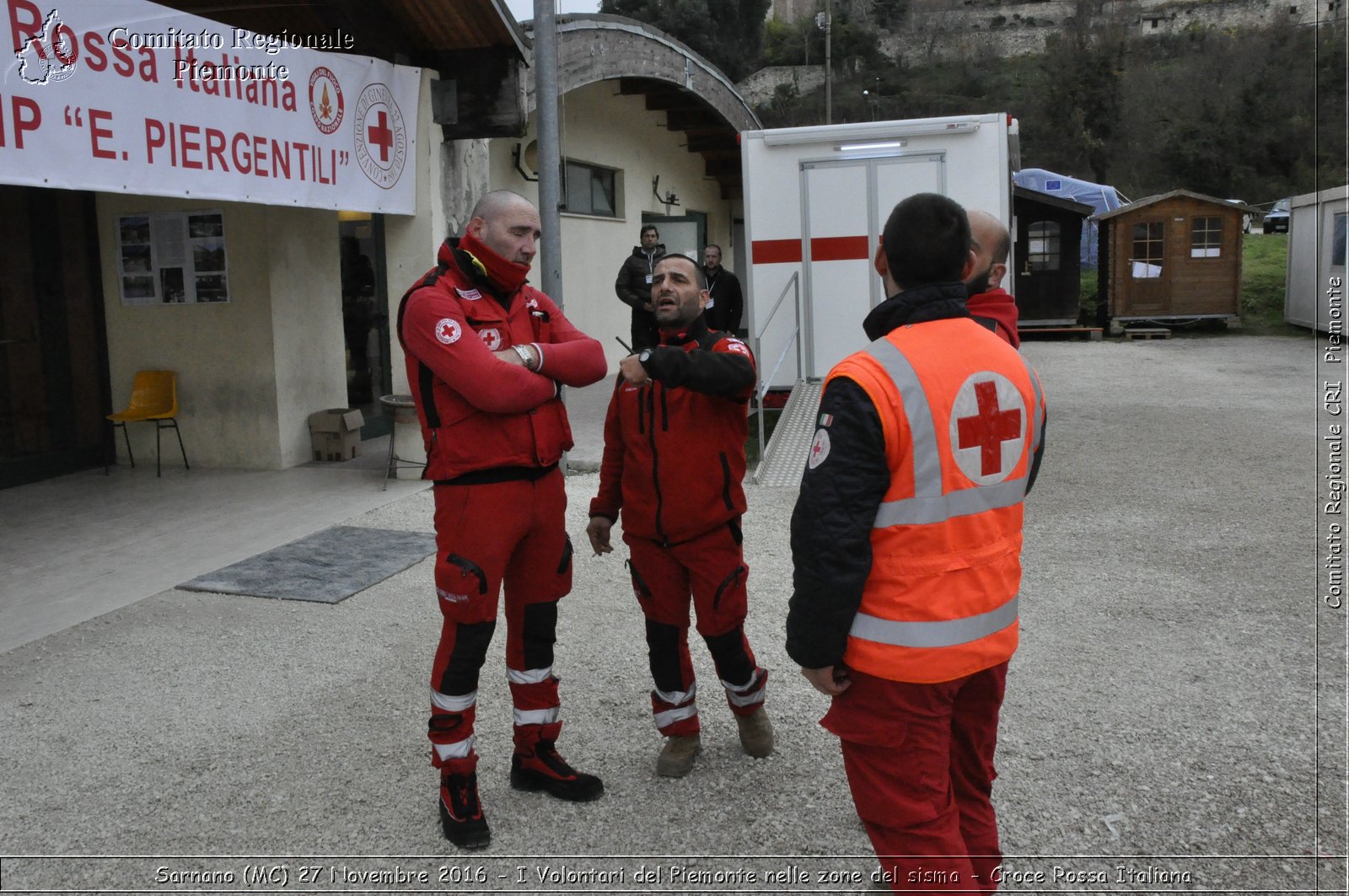 Sarnano (MC) 27 Novembre 2016 - I Volontari del Piemonte nelle zone del sisma - Croce Rossa Italiana- Comitato Regionale del Piemonte