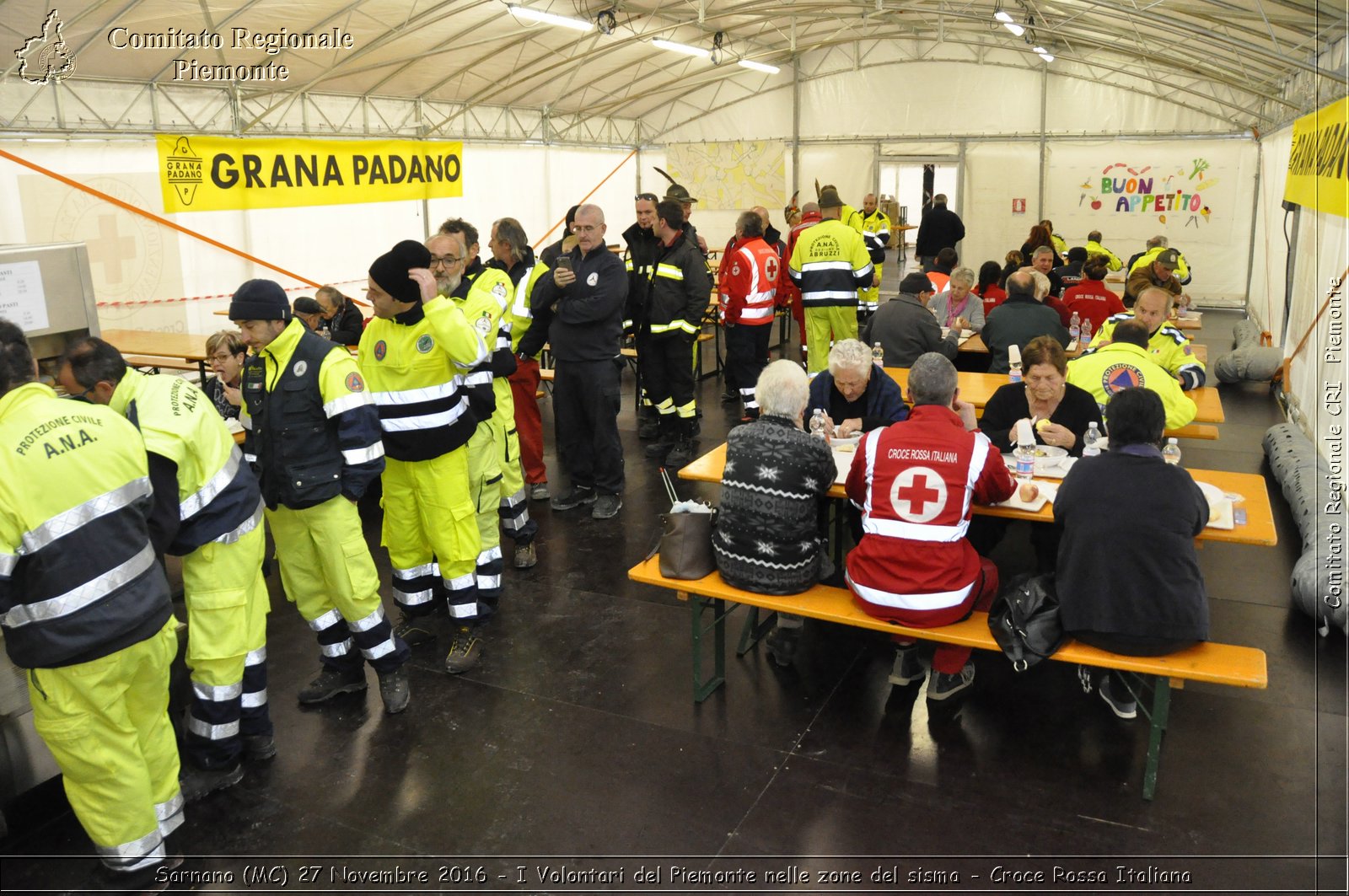 Sarnano (MC) 27 Novembre 2016 - I Volontari del Piemonte nelle zone del sisma - Croce Rossa Italiana- Comitato Regionale del Piemonte