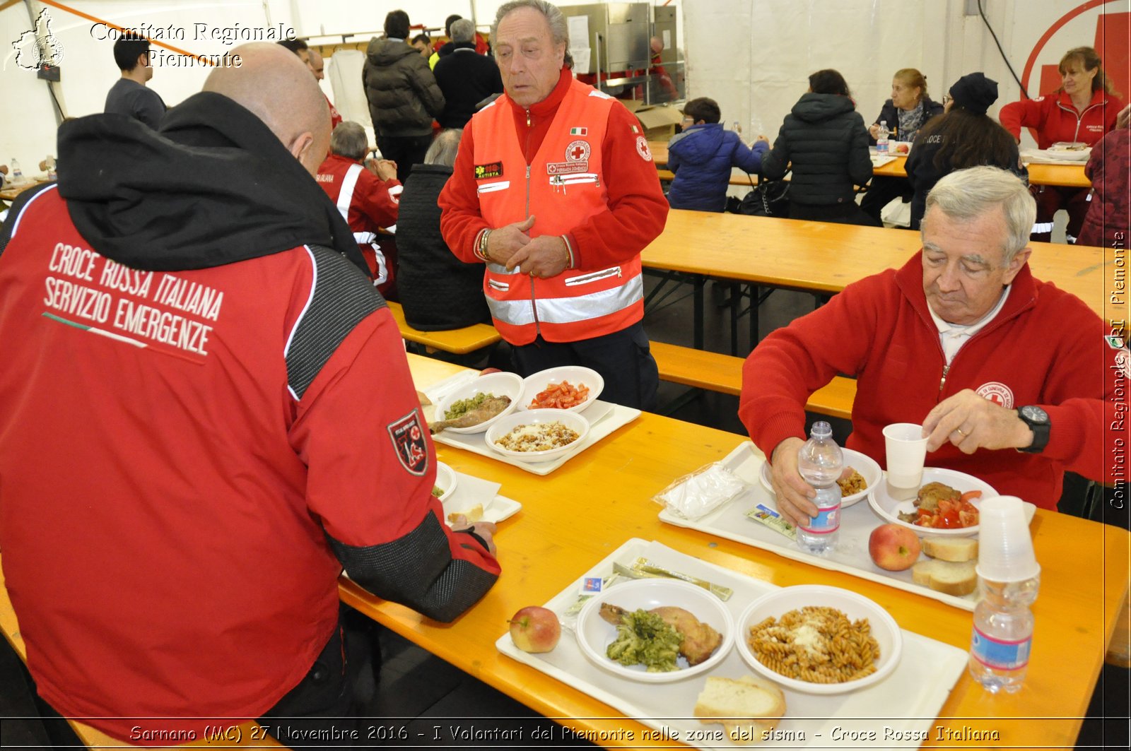 Sarnano (MC) 27 Novembre 2016 - I Volontari del Piemonte nelle zone del sisma - Croce Rossa Italiana- Comitato Regionale del Piemonte