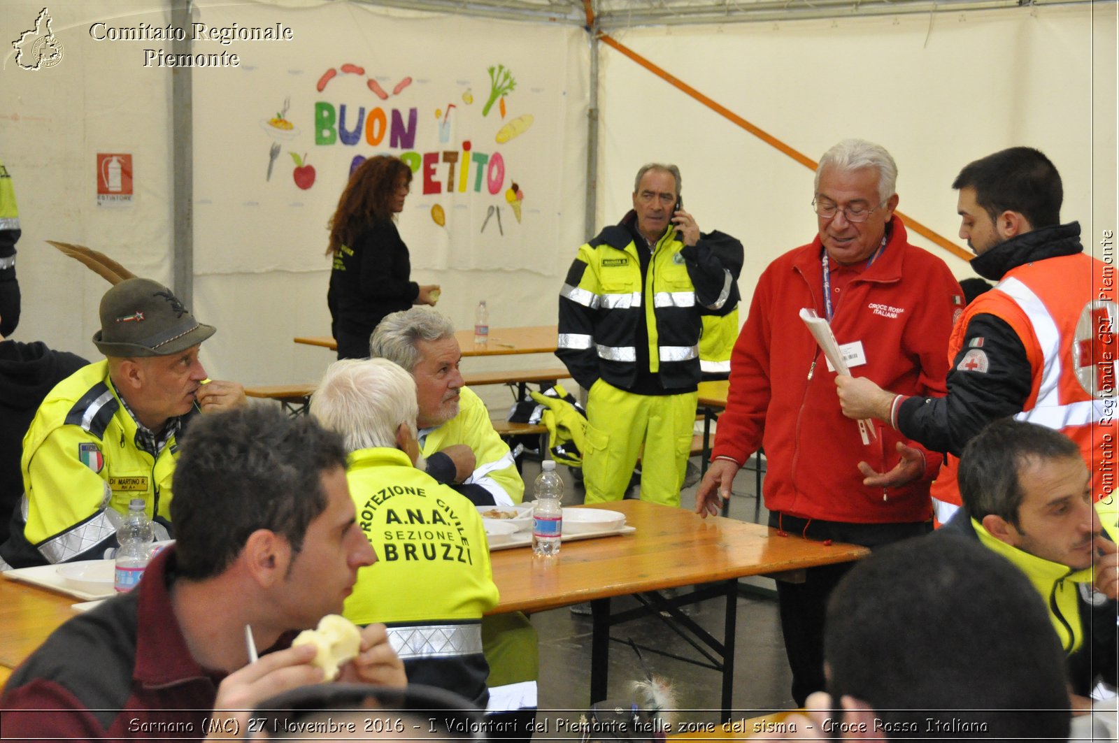 Sarnano (MC) 27 Novembre 2016 - I Volontari del Piemonte nelle zone del sisma - Croce Rossa Italiana- Comitato Regionale del Piemonte