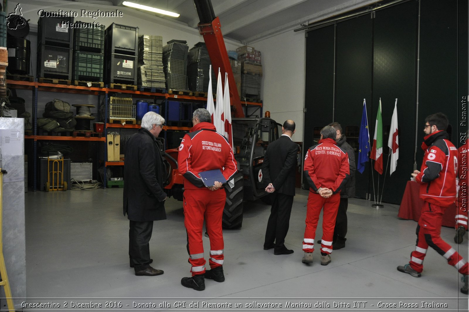 Crescentino 2 Dicembre 2016 - Donato alla CRI del Piemonte un sollevatore Manitou dalla Ditta ITT - Croce Rossa Italiana- Comitato Regionale del Piemonte