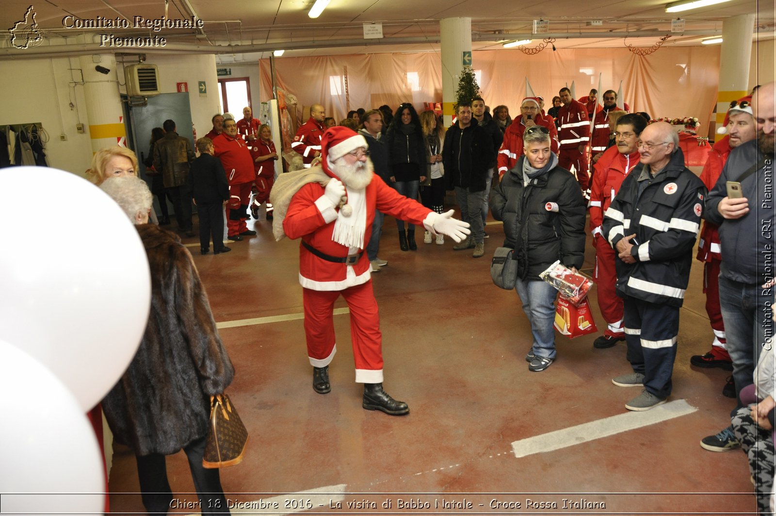 Chieri 18 Dicembre 2016 - La visita di Babbo Natale - Croce Rossa Italiana- Comitato Regionale del Piemonte