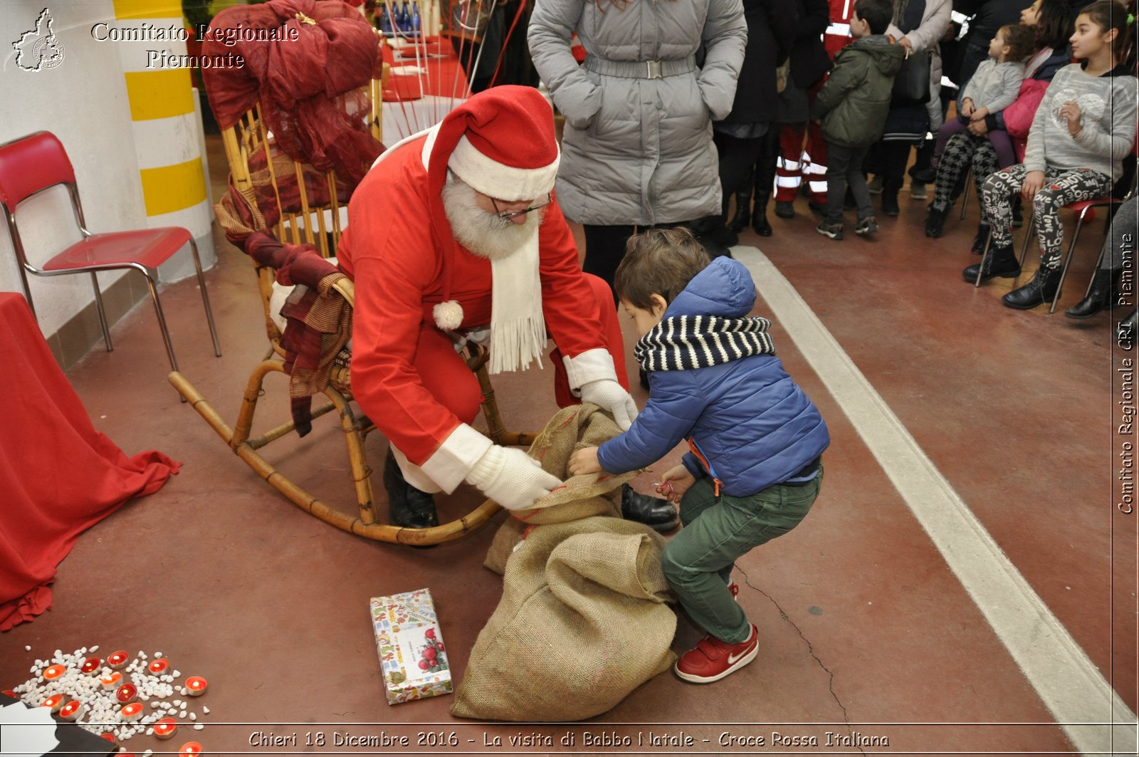 Chieri 18 Dicembre 2016 - La visita di Babbo Natale - Croce Rossa Italiana- Comitato Regionale del Piemonte