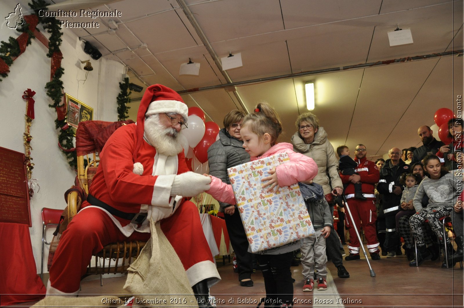 Chieri 18 Dicembre 2016 - La visita di Babbo Natale - Croce Rossa Italiana- Comitato Regionale del Piemonte