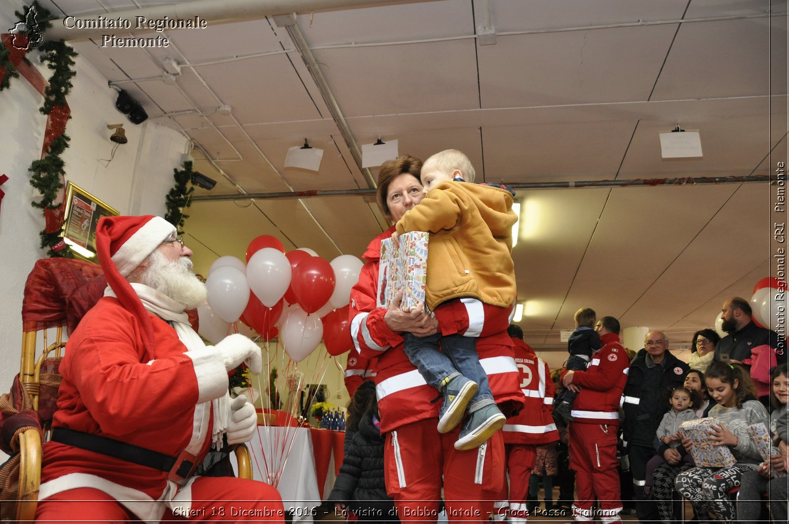 Chieri 18 Dicembre 2016 - La visita di Babbo Natale - Croce Rossa Italiana- Comitato Regionale del Piemonte