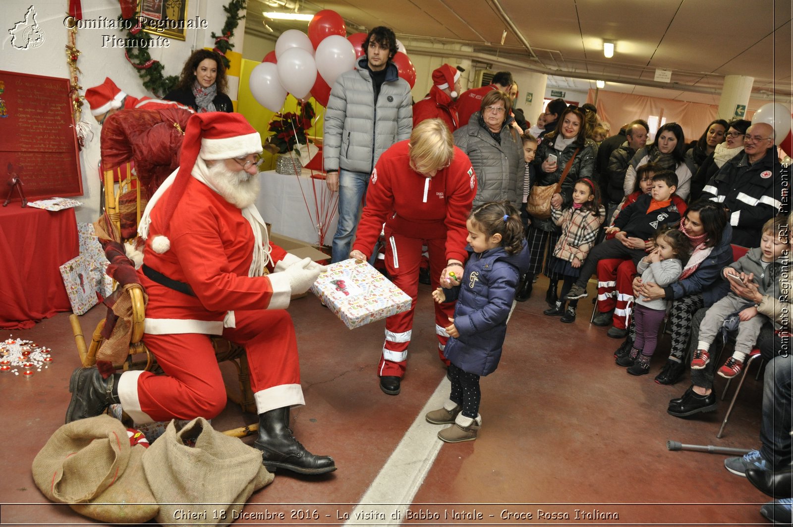 Chieri 18 Dicembre 2016 - La visita di Babbo Natale - Croce Rossa Italiana- Comitato Regionale del Piemonte