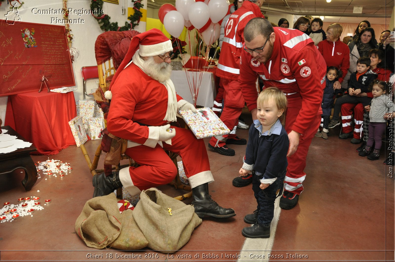 Chieri 18 Dicembre 2016 - La visita di Babbo Natale - Croce Rossa Italiana- Comitato Regionale del Piemonte