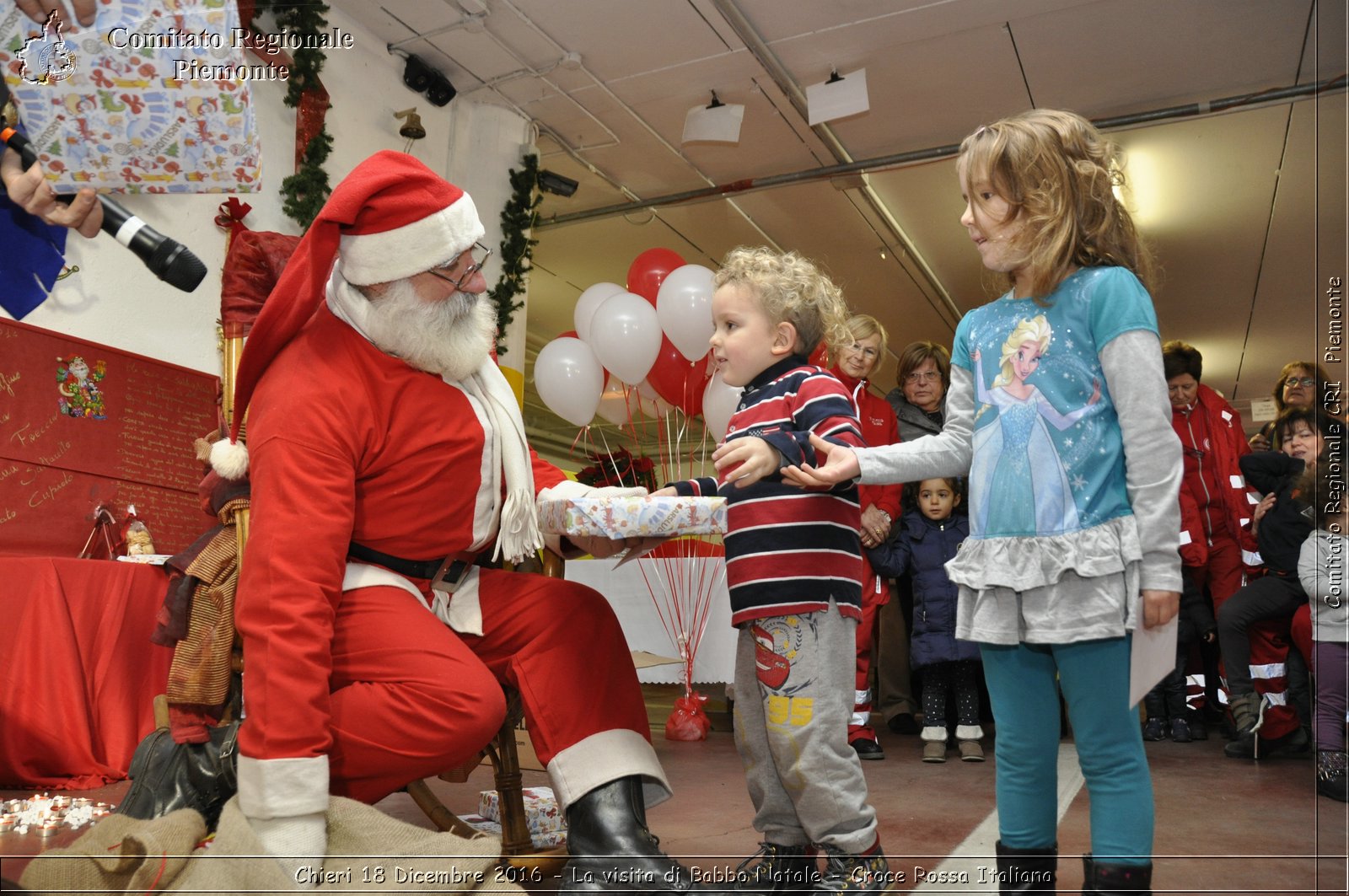 Chieri 18 Dicembre 2016 - La visita di Babbo Natale - Croce Rossa Italiana- Comitato Regionale del Piemonte