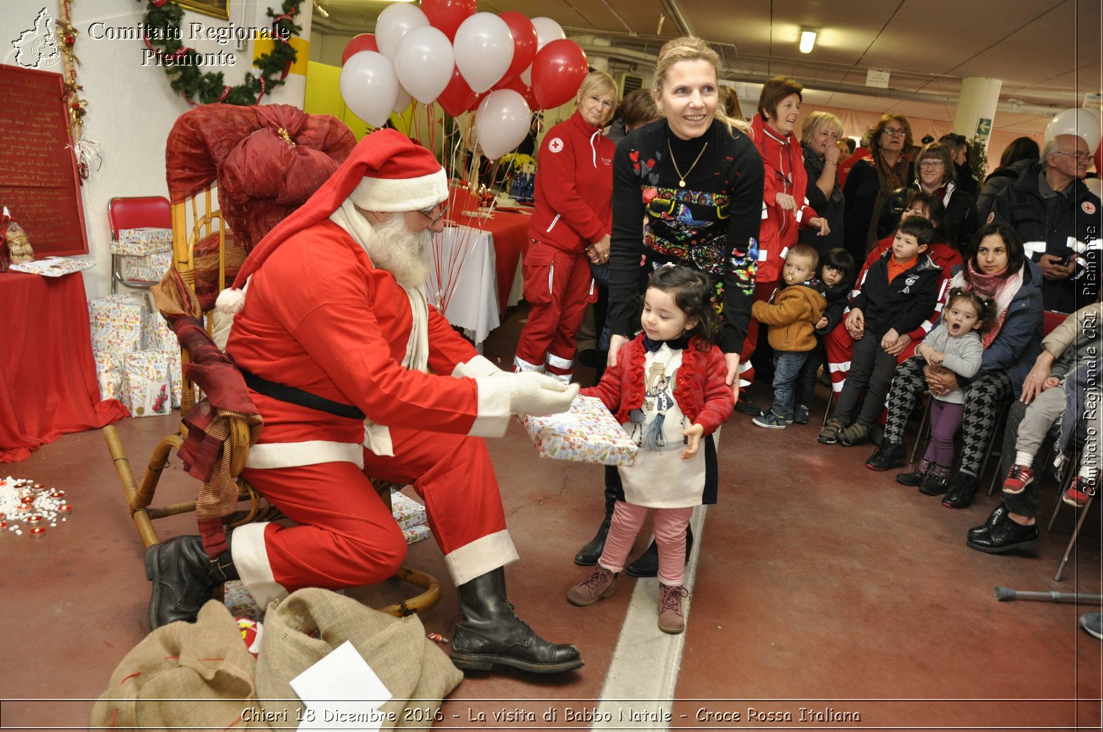 Chieri 18 Dicembre 2016 - La visita di Babbo Natale - Croce Rossa Italiana- Comitato Regionale del Piemonte