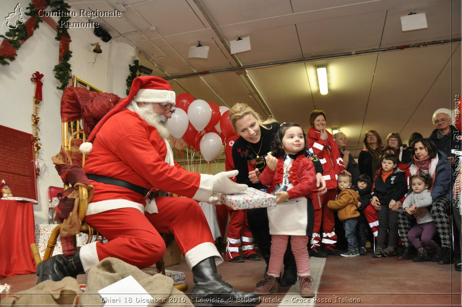 Chieri 18 Dicembre 2016 - La visita di Babbo Natale - Croce Rossa Italiana- Comitato Regionale del Piemonte