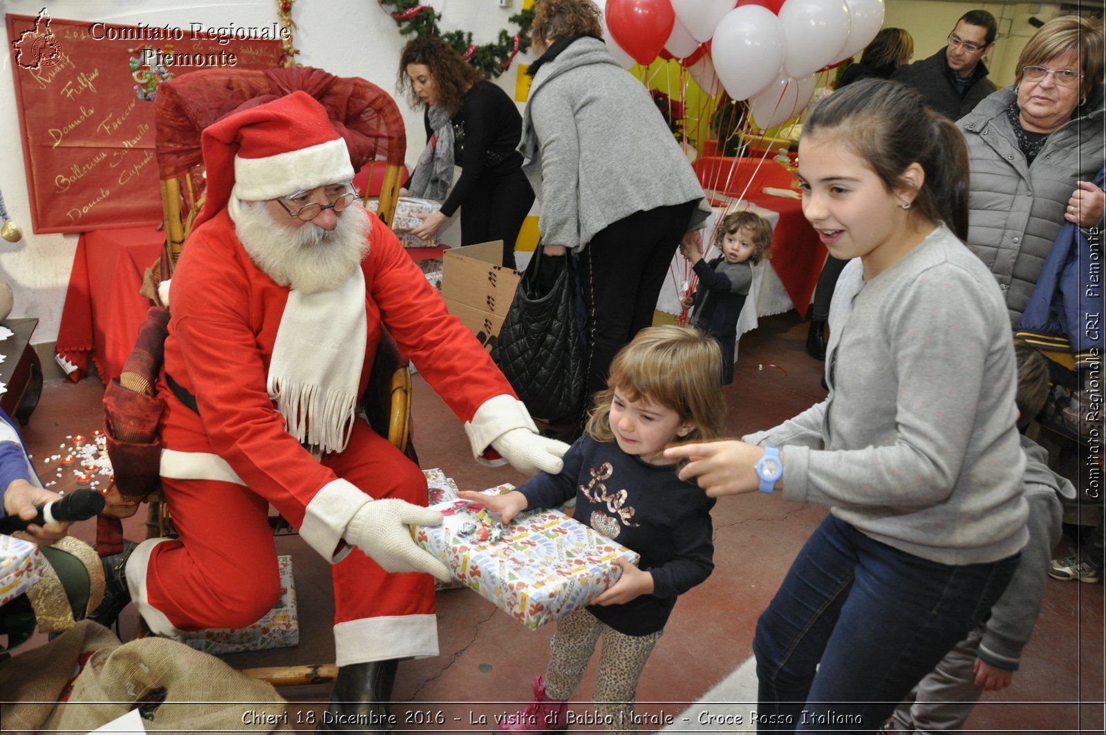 Chieri 18 Dicembre 2016 - La visita di Babbo Natale - Croce Rossa Italiana- Comitato Regionale del Piemonte