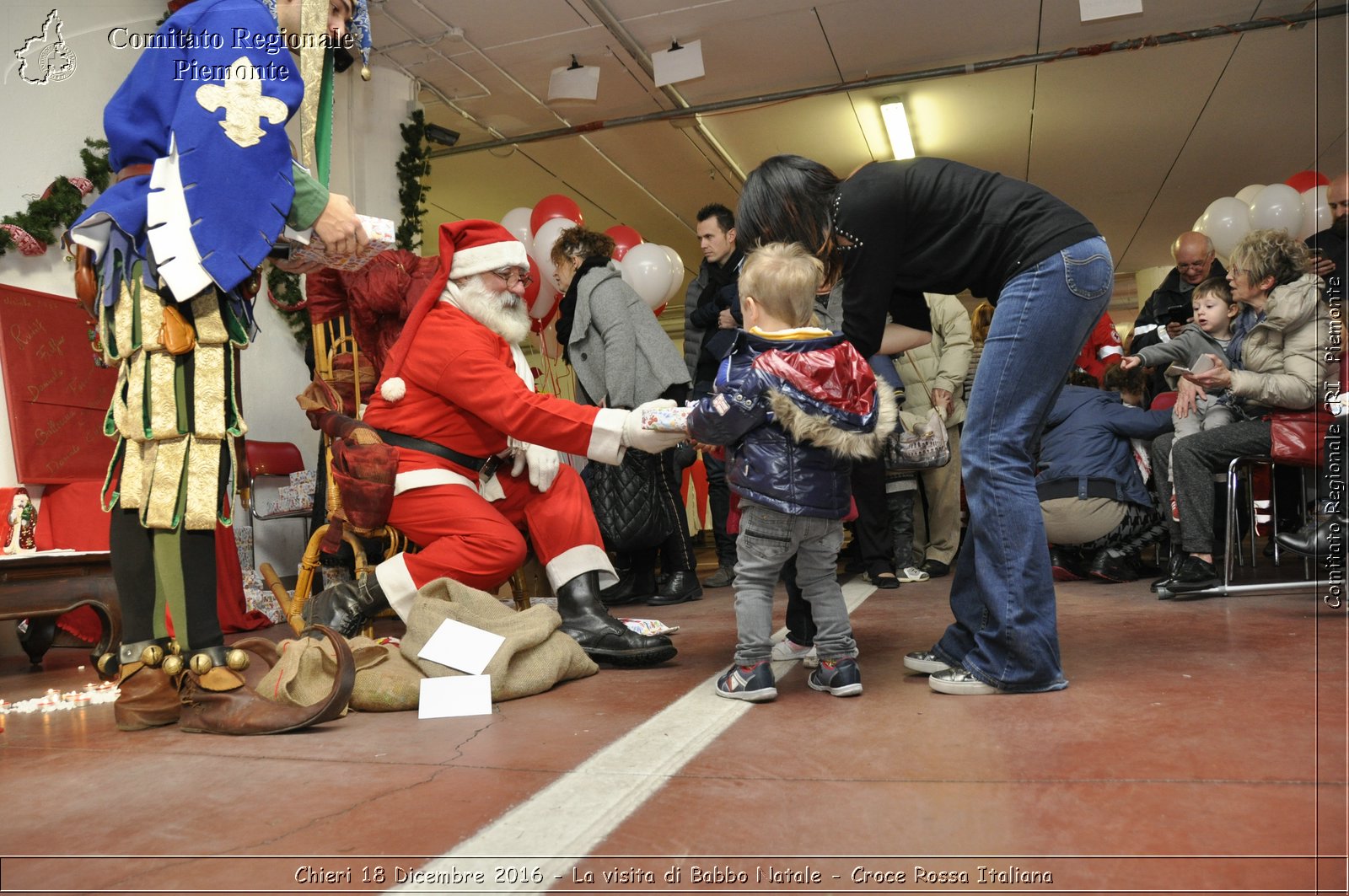 Chieri 18 Dicembre 2016 - La visita di Babbo Natale - Croce Rossa Italiana- Comitato Regionale del Piemonte